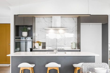 Photo of property in 4 Akau Lane, Wainui, 0992