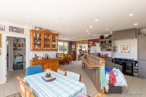 Photo of property in 27 King Street, Ebdentown, Upper Hutt, 5018