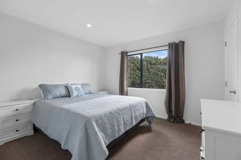 Photo of property in 10 Meade Place, Bell Block, New Plymouth, 4312