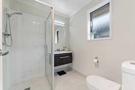 Photo of property in 44 Adams Road South, Pukekohe, 2120