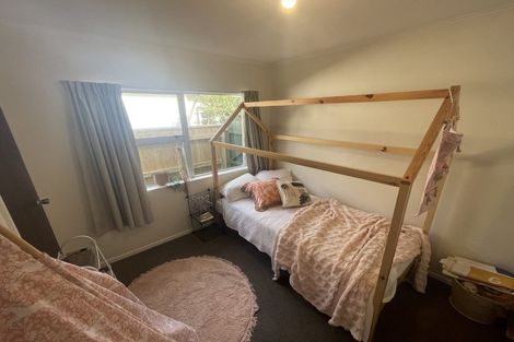 Photo of property in 1/66 Oroua Street, Eastbourne, Lower Hutt, 5013