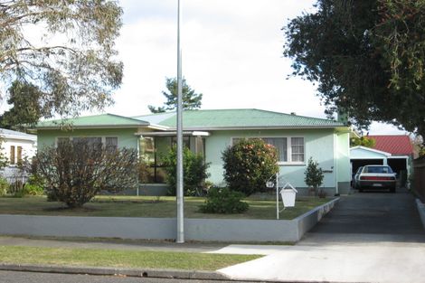 Photo of property in 37 Hillary Crescent, Maraenui, Napier, 4110