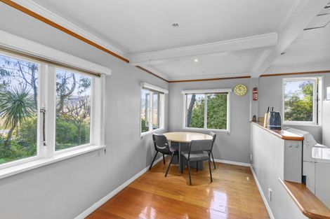 Photo of property in 2 Gurney Road, Kelson, Lower Hutt, 5010