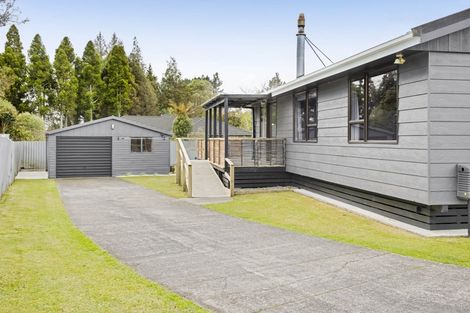 Photo of property in 34 Kowhai Street, Inglewood, 4330