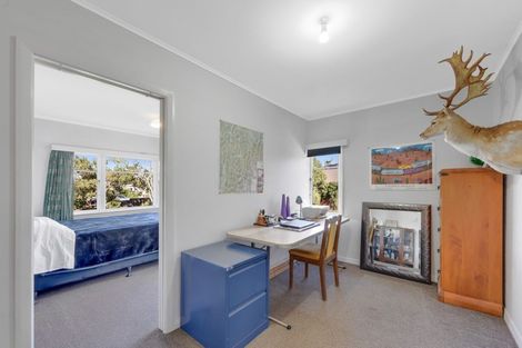 Photo of property in 122 Parkers Road, Tahunanui, Nelson, 7011