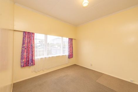Photo of property in 20 Ruapehu Street, Castlecliff, Whanganui, 4501