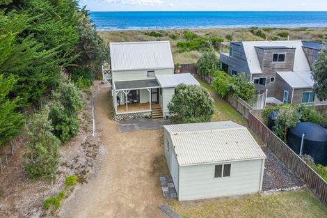 Photo of property in 5 Rua Avenue, Waitarere Beach, Levin, 5510