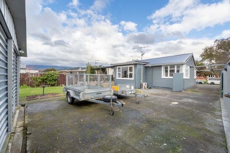 Photo of property in 17 Ngata Grove, Trentham, Upper Hutt, 5018