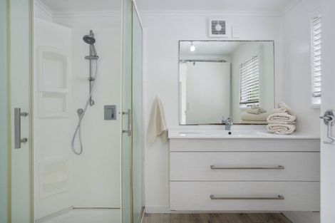 Photo of property in 403a Ocean Road, Whangamata, 3620