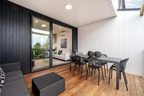 Photo of property in 3/8 Bennett Road, Pakuranga, Auckland, 2010