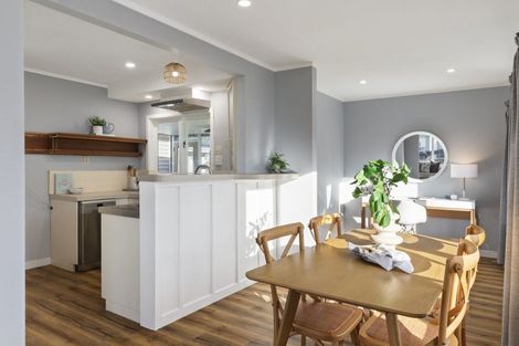 Photo of property in 18 Russell Avenue, Pukekohe, 2120