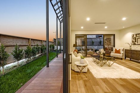 Photo of property in 1 Dorset Down Drive, Karaka, 2580