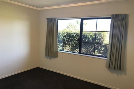 Photo of property in 11 Greenough Place, Rototuna, Hamilton, 3210