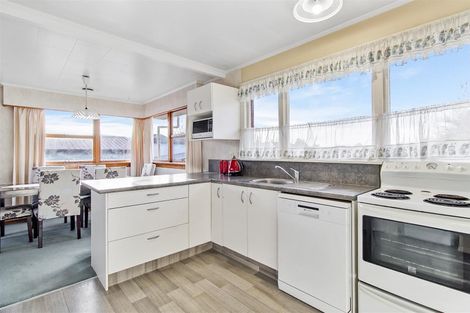 Photo of property in 3 Point Bush Road, Waimate, 7924