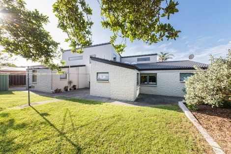 Photo of property in 43 Bramley Drive, Farm Cove, Auckland, 2012