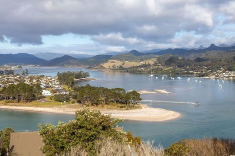 Photo of property in 204 Paku Drive, Tairua, 3508