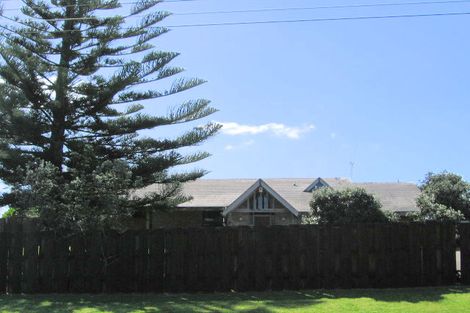 Photo of property in 30 Taylor Road, Papamoa Beach, Papamoa, 3118