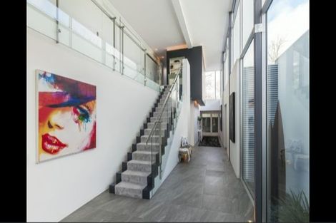 Photo of property in 8 Saint Barnabas Lane, Fendalton, Christchurch, 8052