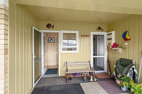 Photo of property in 1999 Ngunguru Road, Ngunguru, Whangarei, 0173