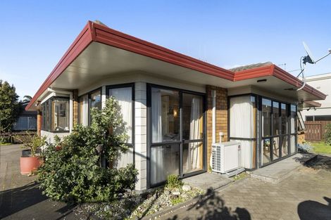 Photo of property in 24 Wells Court, Mount Maunganui, 3116