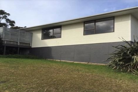 Photo of property in 6 Crosby Road, West Harbour, Auckland, 0618