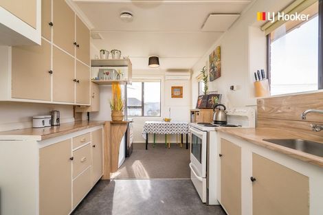 Photo of property in 214 Hillhead Road, Corstorphine, Dunedin, 9012