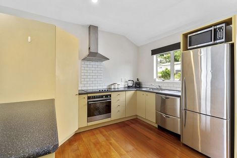 Photo of property in 7/25 Mana Street, Vogeltown, Wellington, 6021