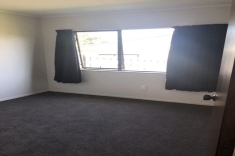 Photo of property in 4a Pokapu Place, Bethlehem, Tauranga, 3110