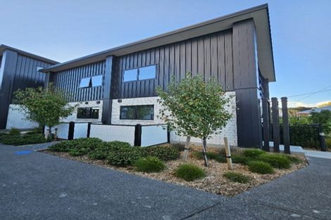 Photo of property in 1/10 Avery Grove, Boulcott, Lower Hutt, 5011