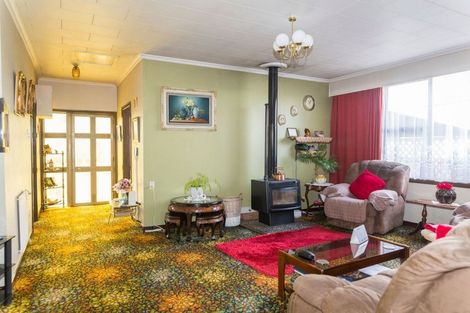 Photo of property in 47 Thyra Street, Dannevirke, 4930