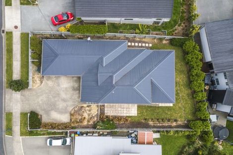 Photo of property in 135 Endeavour Drive, Whitby, Porirua, 5024