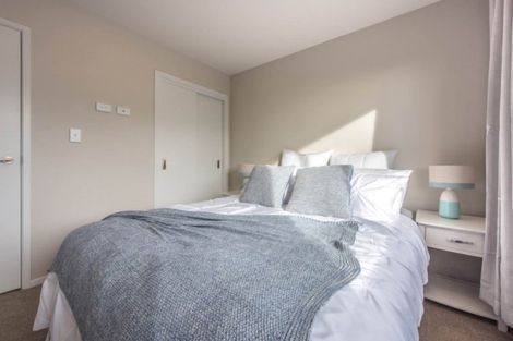 Photo of property in 25/11 Ray Small Drive, Papakura, 2110