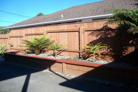 Photo of property in 9 Hohiria Street, Waikanae Beach, Waikanae, 5036