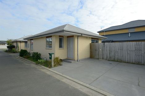 Photo of property in 2/10 Collins Street, Addington, Christchurch, 8024