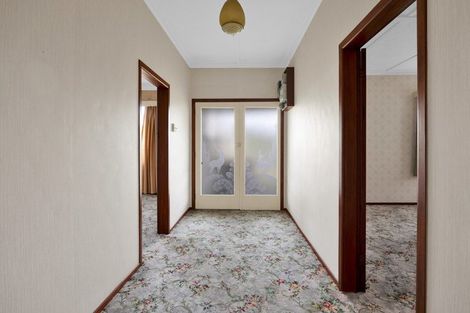 Photo of property in 192 High Street, Eltham, 4322