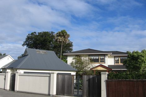 Photo of property in 83 Ludlam Crescent, Woburn, Lower Hutt, 5010