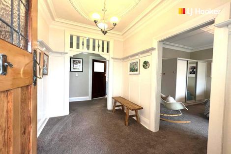 Photo of property in 64 Royal Crescent, Saint Kilda, Dunedin, 9012