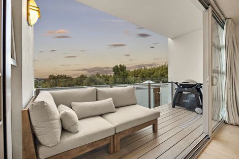 Photo of property in 305/19 Surrey Crescent, Grey Lynn, Auckland, 1021