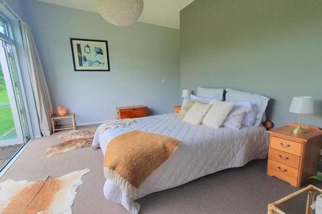 Photo of property in 280 Koru Road, Koru, New Plymouth, 4374