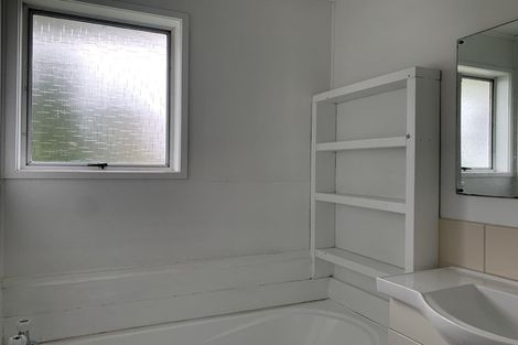 Photo of property in 30 Keegan Drive, Massey, Auckland, 0614