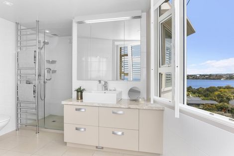 Photo of property in 3/90 Kitchener Road, Milford, Auckland, 0620