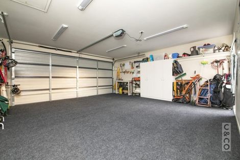 Photo of property in 23 Dida Park Drive, Kumeu, 0810
