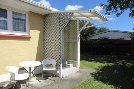 Photo of property in 2/20 John Street, Trentham, Upper Hutt, 5018