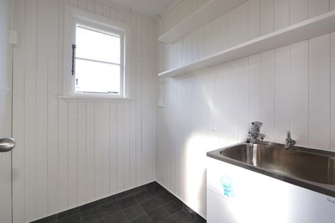 Photo of property in 69 Racecourse Road, Waipukurau, 4200