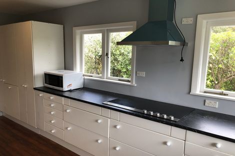 Photo of property in 44 Sylvan Avenue, Northcote, Auckland, 0627