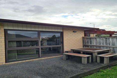 Photo of property in 72 Westgate Drive, Massey, Auckland, 0614