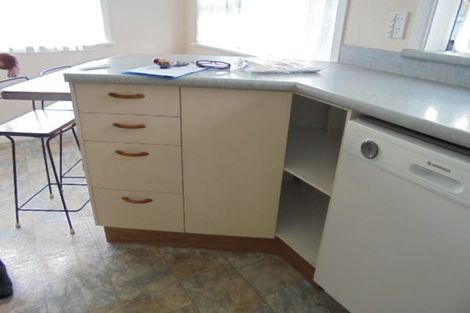 Photo of property in 132 Liverpool Street, Levin, 5510