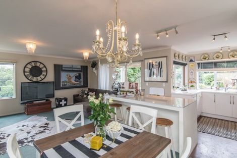 Photo of property in 9 Jeep Road, Raumati South, Paraparaumu, 5032