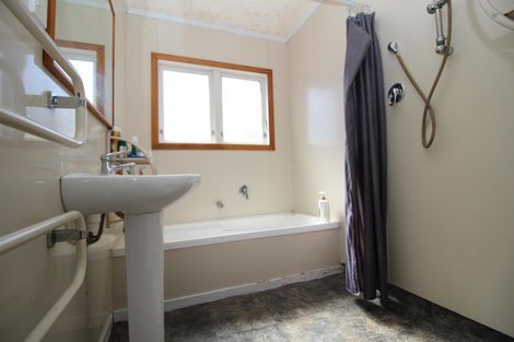 Photo of property in 58 Homedale Street, Pukehangi, Rotorua, 3015