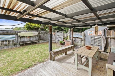 Photo of property in 71 Rua Avenue, Waitarere Beach, Levin, 5510